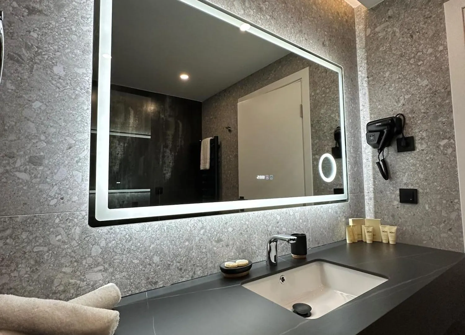 Mm Boutique Hotel Бургас 4*,